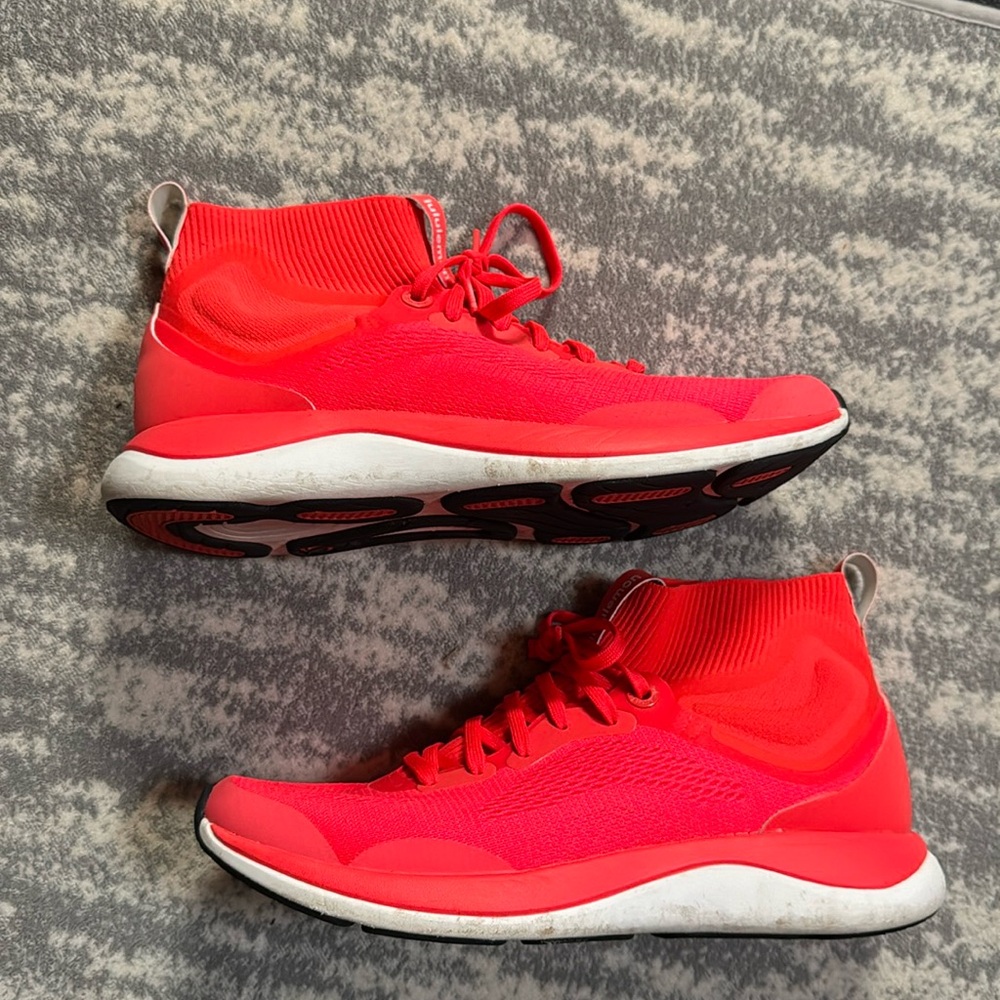 Lululemon Chargefeel Mid Workout Shoes
